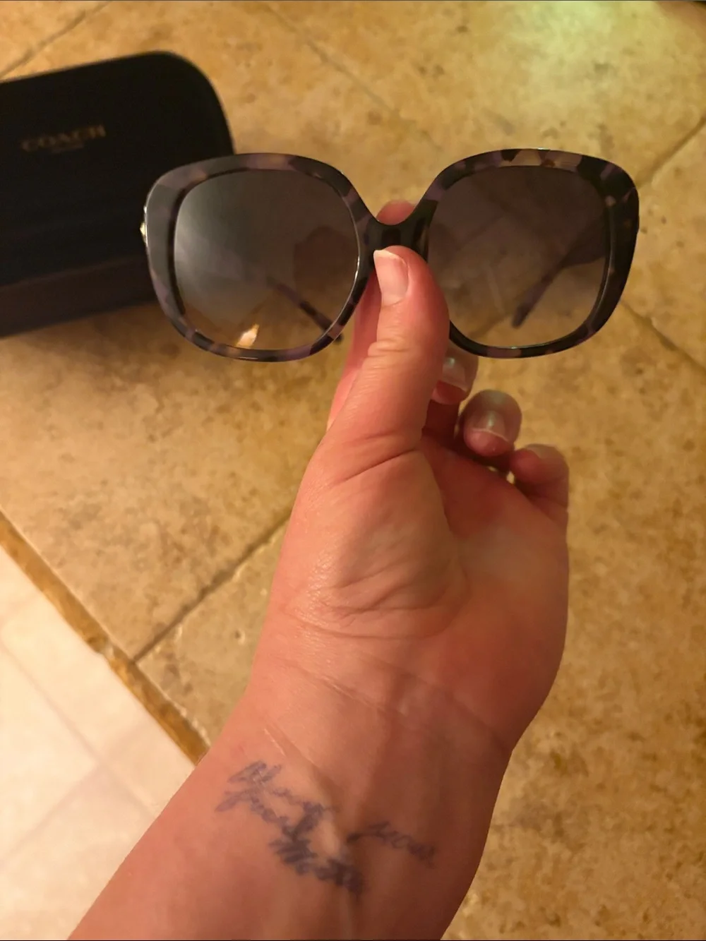NWOT COACH Women's Oversized Sunglasses - Dark Tortoise - Picture 6 of 9